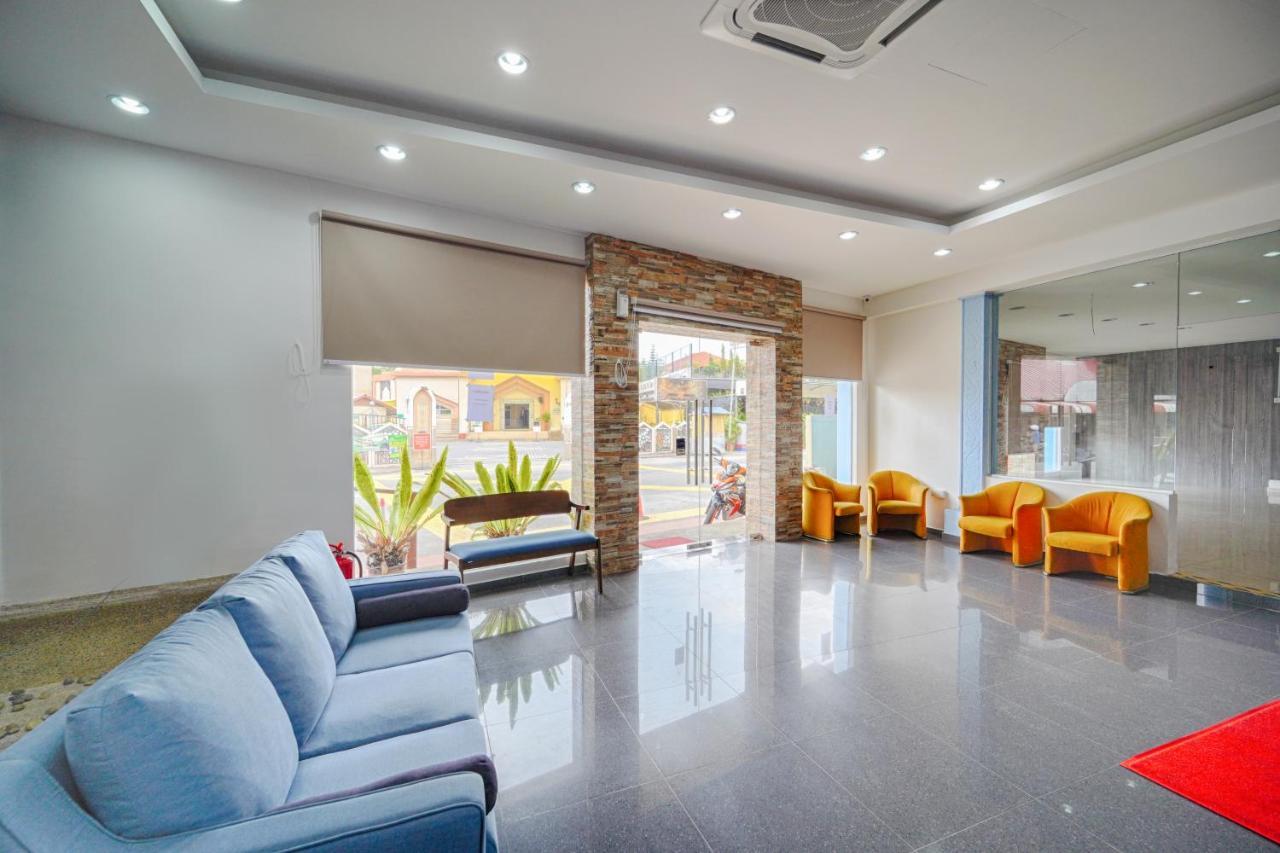 Jma Ferringhi Beach Hotel 峇都丁宜 外观 照片