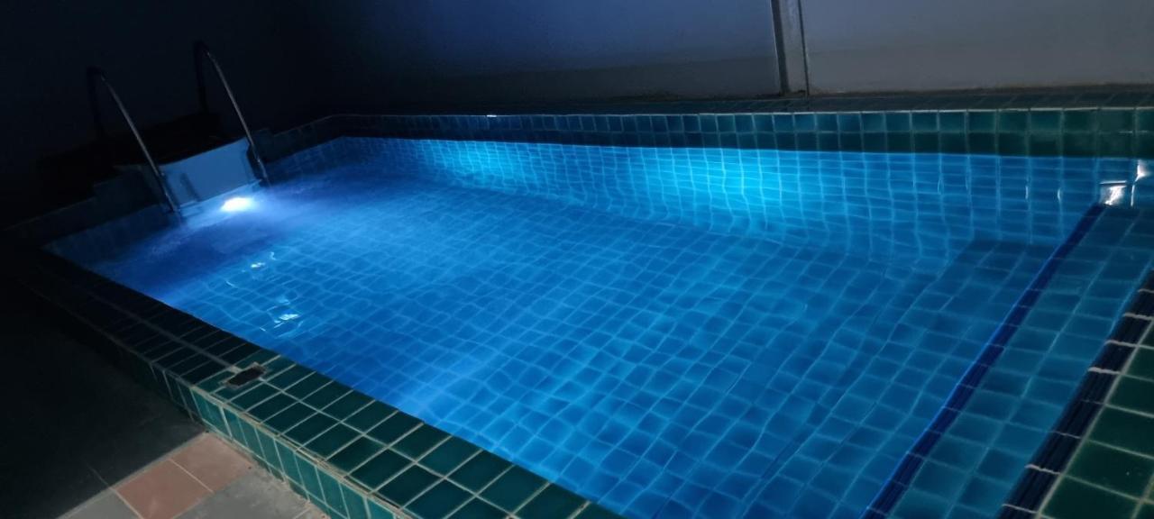Jma Ferringhi Beach Hotel 峇都丁宜 外观 照片